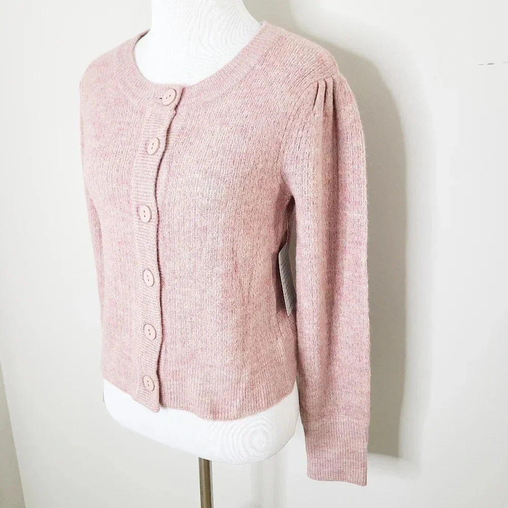 Wayf Pink Button-Front Cropped Cardigan - Picture 3 of 8